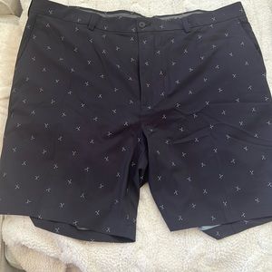 Roundtree & Yorke Shorts